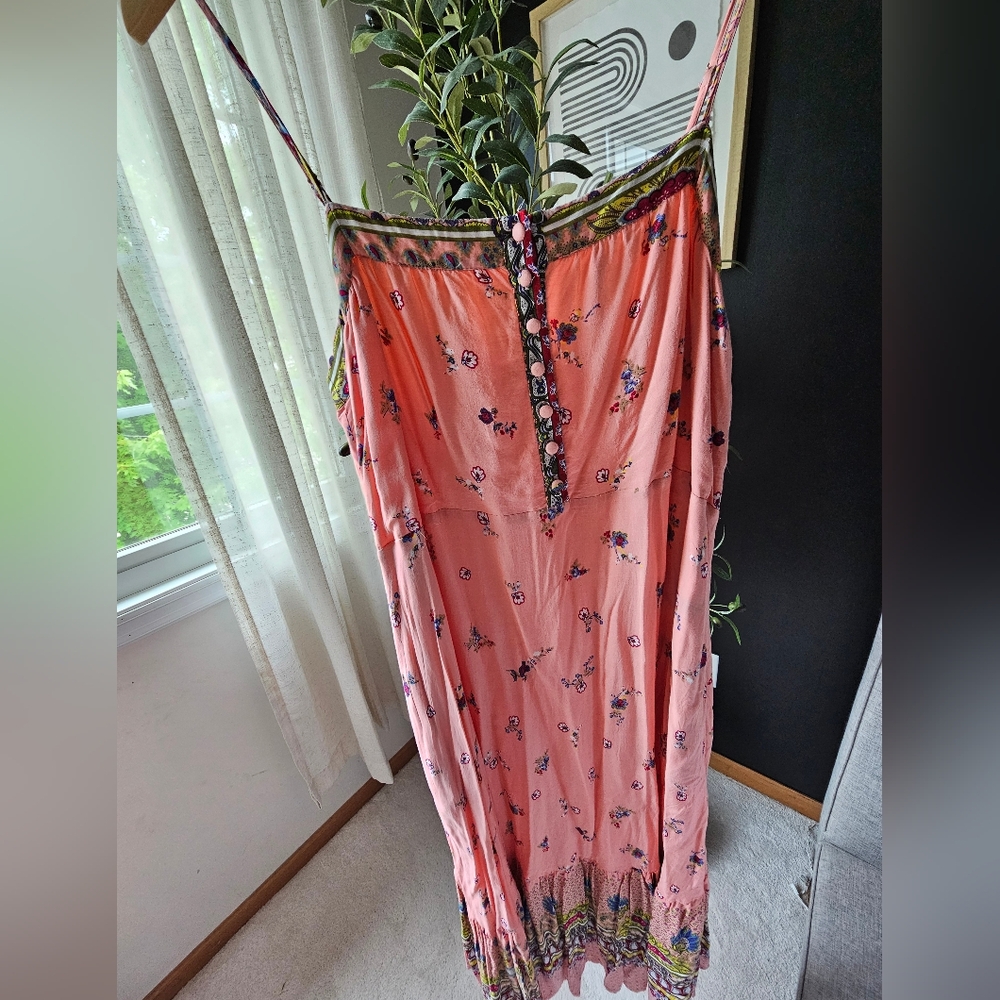 Spot:Lite los angeles maxi dress